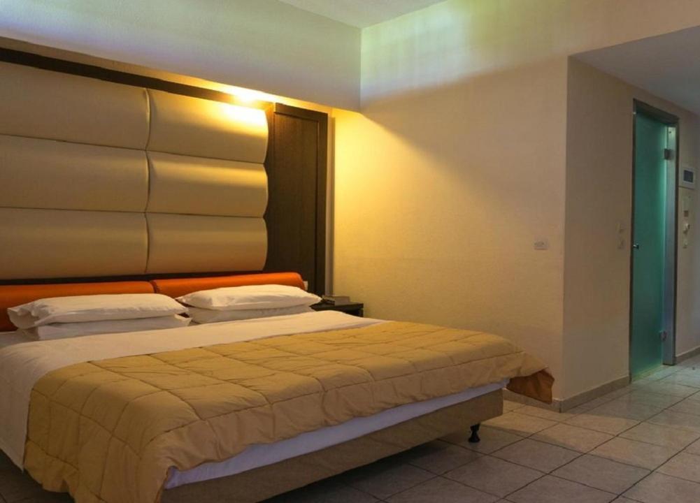 The - Adults Only Lägenhetshotell 4*